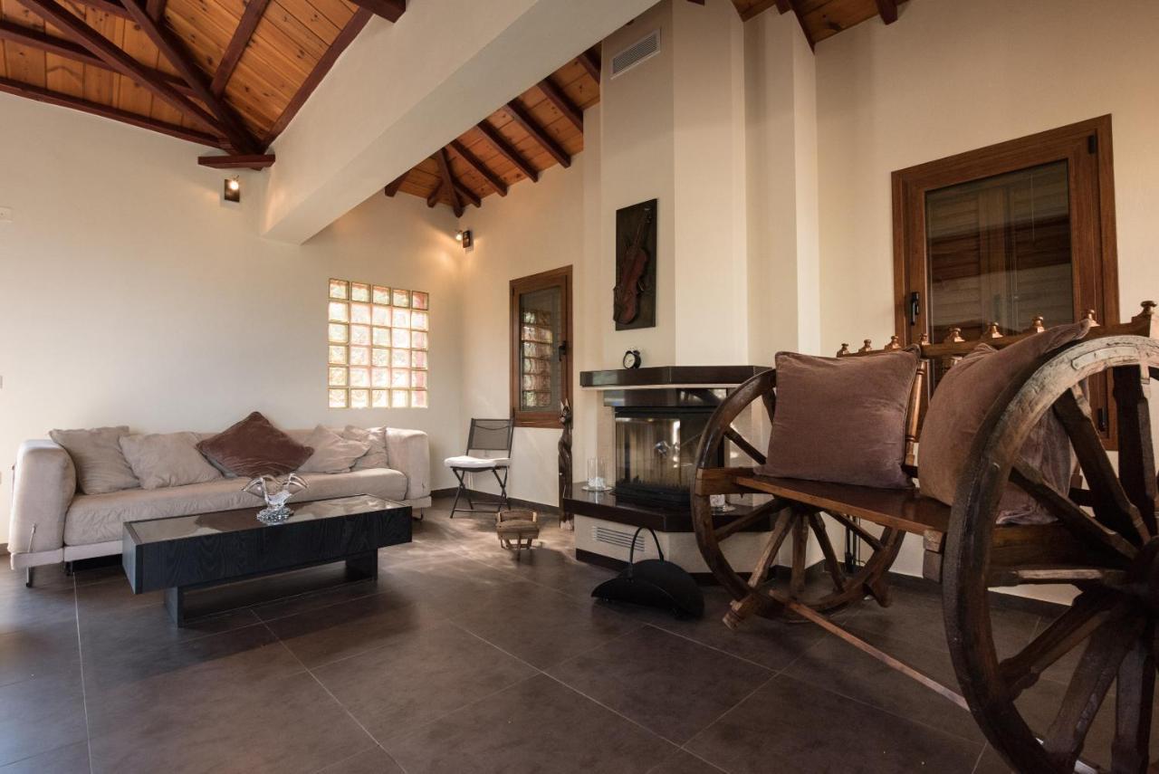 Gallis Villa Pefkias Ngoại thất bức ảnh
