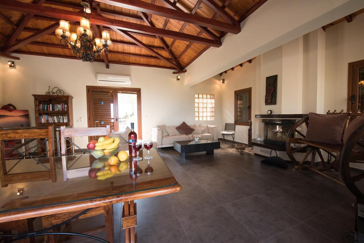 Gallis Villa Pefkias Ngoại thất bức ảnh
